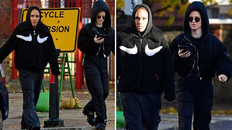 Alex Scott Partner 的图像结果