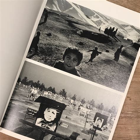 TELEX IRAN: In The Name of Revolution / Gilles Peress (ギルス・ペレス) | 百年