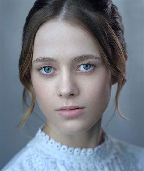 Lily Dodsworth-Evans – Movies, Bio and Lists on MUBI