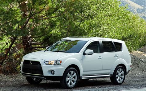 2010 Mitsubishi Outlander GT Wallpaper | HD Car Wallpapers | ID #1310