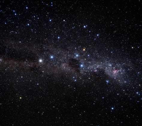 The Constellation Crux - The Southern Cross - Cosmic Pursuits