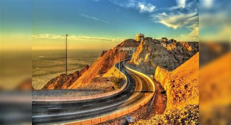 Jebel Hafeet Road trip in the UAE is the third most photographed road ...
