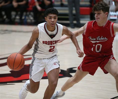High School boys basketball Twin Lakes Lafayette Jeff