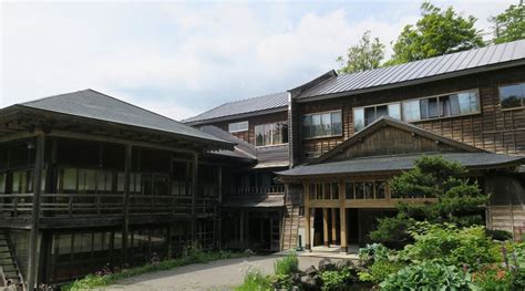 TAKIKAWAYA RYOKAN (Inawashiro-machi, Fukushima Prefecture, Japan ...