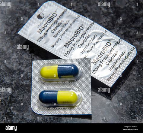 Macrobid hi-res stock photography and images - Alamy
