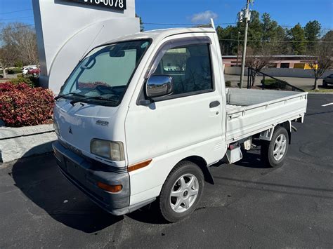 1998 Mitsubishi Minicab 4X4 | Tokyo Direct Imports