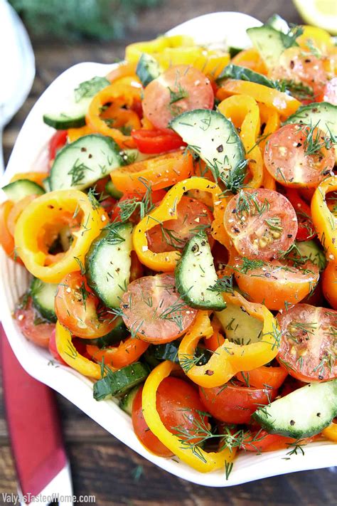 Super Easy Bell Pepper Salad (Ready in Only 15 Minutes!)