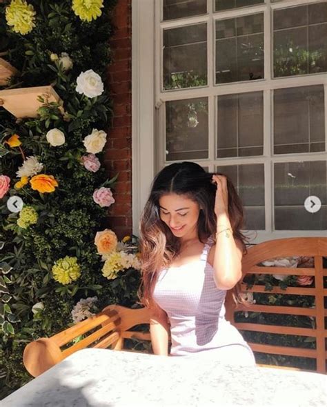 TV Queen Mouni Roy Sun-Kissed Photos To Make Your Heart Skip A Beat Or Two