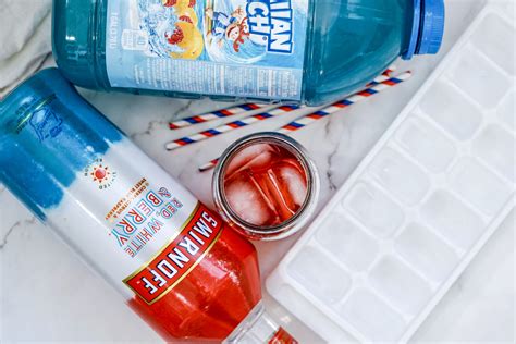 Red White and Berry Smirnoff Recipes: Layered Patriotic Cocktail ...