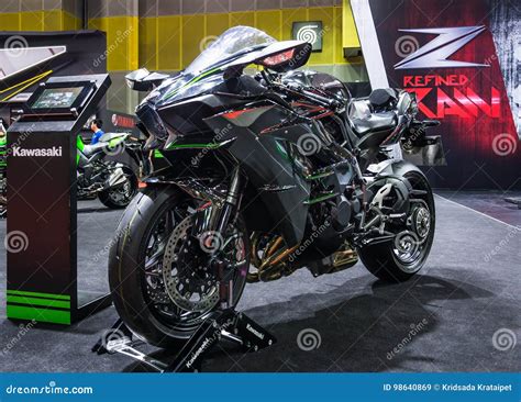 Kawasaki Ninja H2 editorial stock image. Image of bike - 98640869