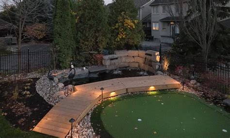 Custom Backyard Landscaping 的图像结果