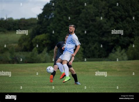 Playing Football 的图像结果