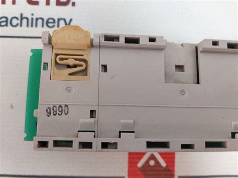 Omron Xw2B-40G5-t Interface Module Terminal Block – Aeliya Marine Tech