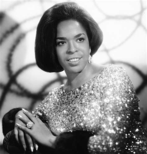 Hollywood’s Gem: Della Reese – A Cherokee Rose in Showbiz