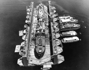 The Gigantic Floating Dry Docks That Could Repair Battleships And ...