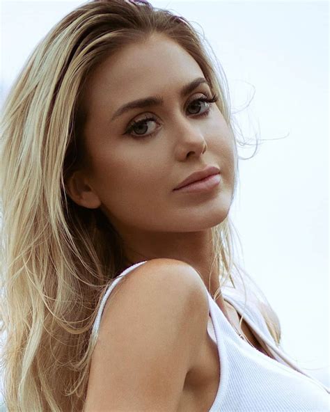 Dreamstateさんのインスタグラム写真 - (DreamstateInstagram)「@marli_alexa close to home @dreamstatelive」8月30日 ...