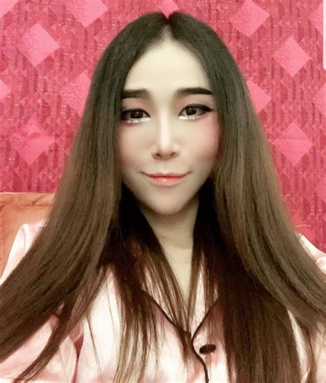 Gorgeous Ladyboy Barbie By Asian Tgirl Xhamster Premium | SexiezPicz ...