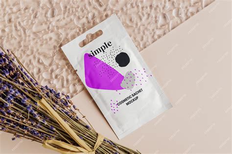 Premium PSD | Cosmetic sachet mockup