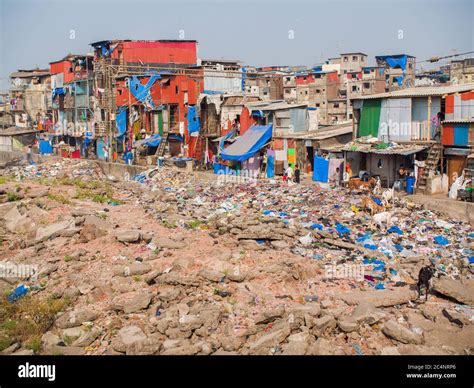 Dharavi slum india -Fotos und -Bildmaterial in hoher Auflösung - Seite ...