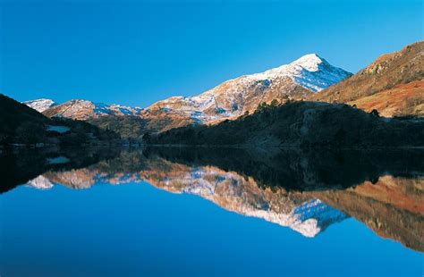 Caernarfon Castle and Snowdonia Private Full-Day Scenic Tour 2023 ...