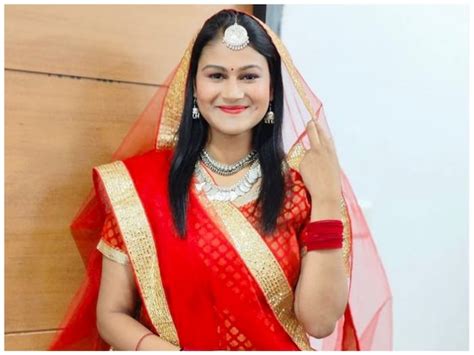 IAS Success Story: लॉ ग्रेजुएट, लंदन में नौकरी, घर में रहकर की तैयारी ...