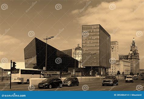 The Longitude Building and the Museum of Liverpool Editorial Stock Image - Image of dock ...