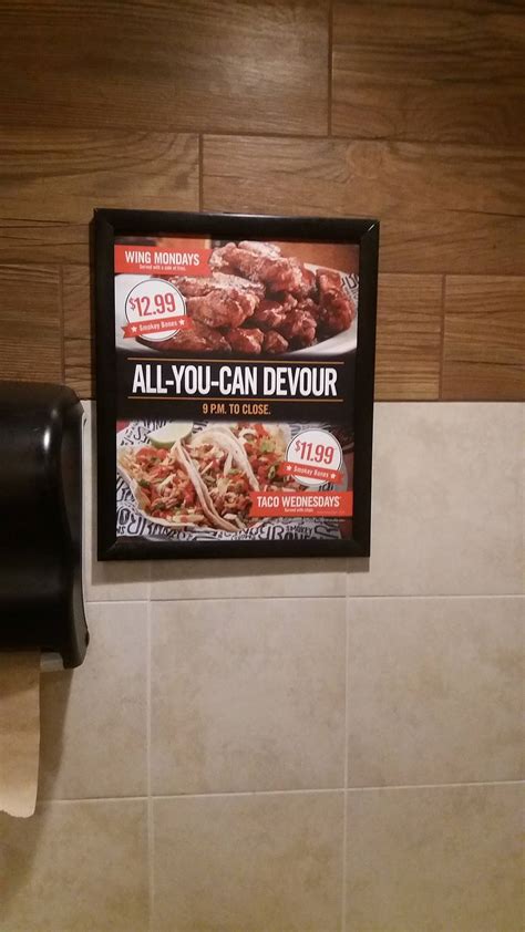 Menu at Smokey Bones Ronkonkoma BBQ, Ronkonkoma