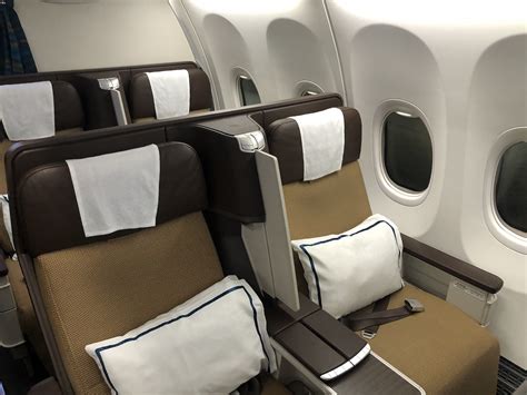 Boeing 737 Business Class 的图像结果