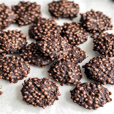 Quinoa Chocolate Crisps