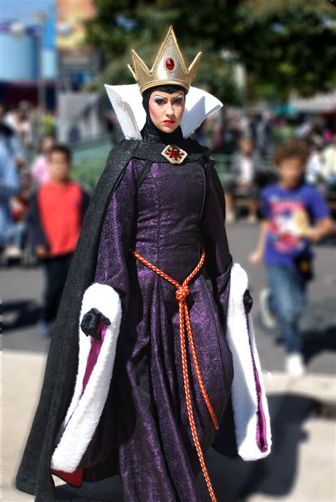 Evil Queen Disneyland