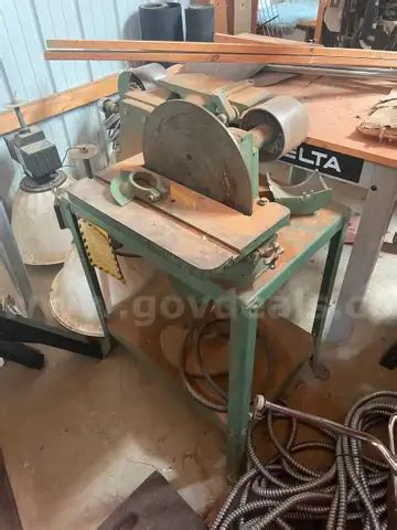 Rockwell Belt / Disc Sander | GovDeals