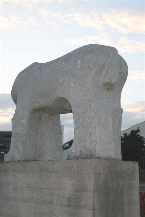 DAF: A MONUMENT TO ALL HORSES