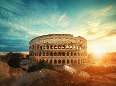 Famous Landmarks in Italy | 19 Iconic Buildings & Places to See