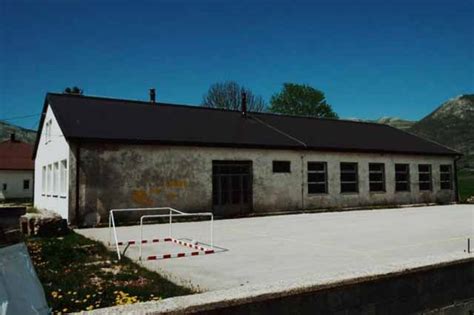 Zločini u Mostaru i Nevesinju: Posmrtne ostatke oca i dva brata našao u ...