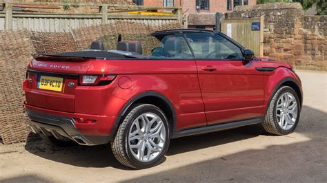 File:Land Rover Range Rover Evoque Convertible 2016 - rear three ...
