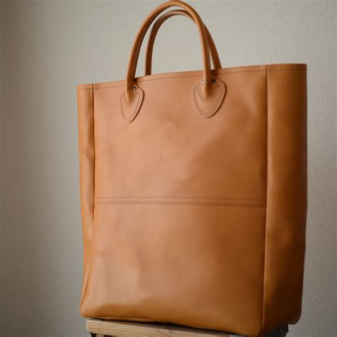 "OLD CARRY TOTE " Brown | Barkoutsiders®︎
