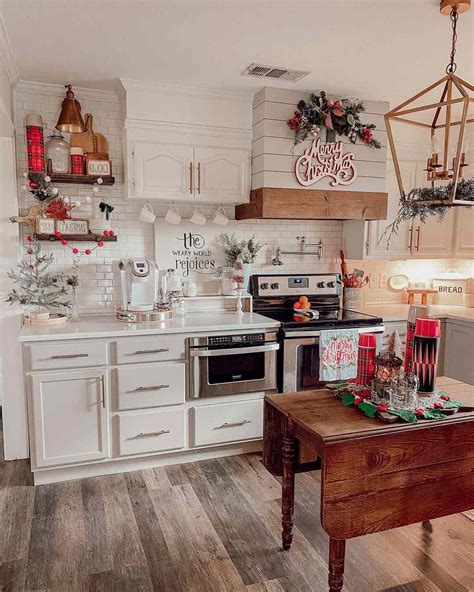 Christmas Kitchen Decor
