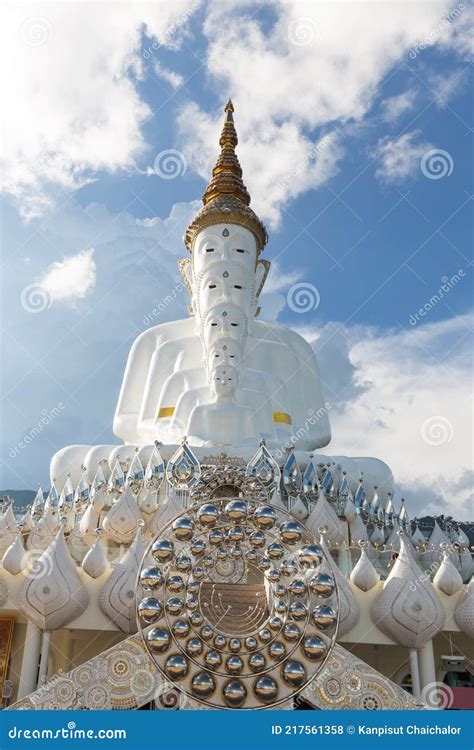 Perspective Line from Religious Buddhism in Thailand. Five Buddha ...