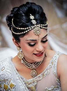 Wedding Reception Hairstyles Indian by 10 Indian Bridal Hairstyles For Weddings Cocktail And Wedding Reception Hairstyles Indian