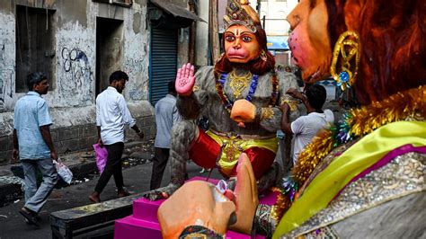 Devotees Throng Temples to Offer Prayers to Lord Hanuman On Birth ...