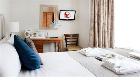 THE PAVILION ARMS (Bournemouth, Dorset) - Inn Reviews, Photos, Rate ...
