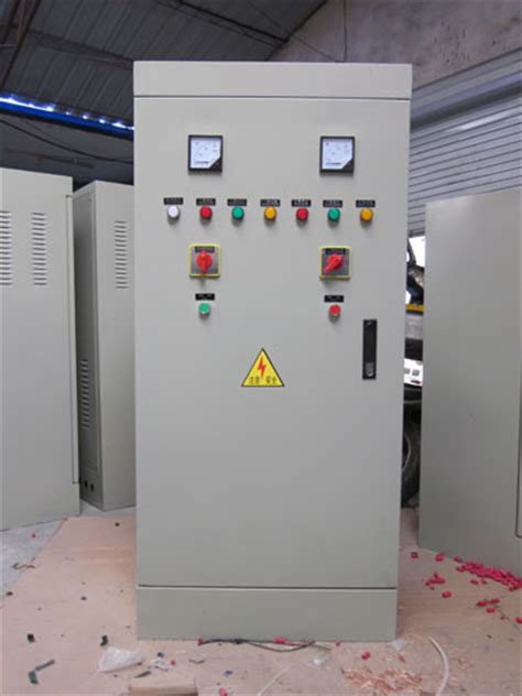 产地货源 315KVA户外GP柜 台架低压箱 电容一体柜 综合配电箱带窗-阿里巴巴