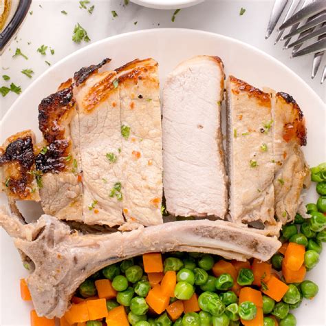 Oven Baked Bone-In Pork Chops Recipe - Kitchen Divas
