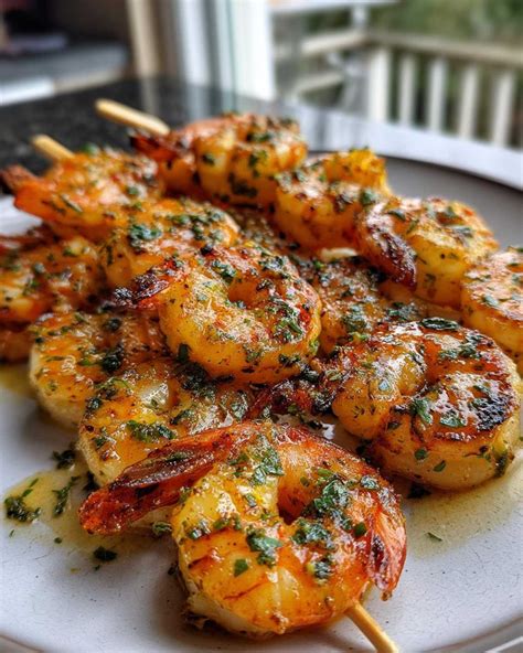 Amazing Garlic Butter Grilled Shrimp Skewers in 1 minute - 911recipes.com