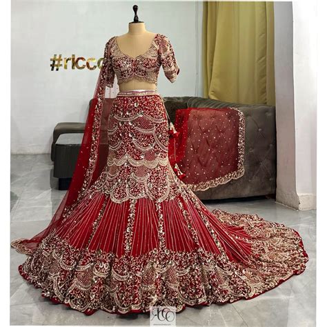 RED MERMAID LEHENGA WITH VEIL – Ricco India