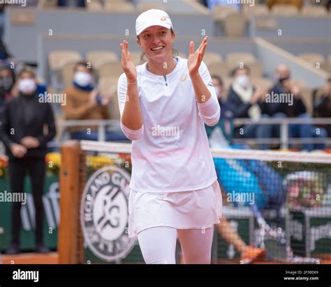 Polish tennis player Iga Swiatek celebrating her victory at the French ...