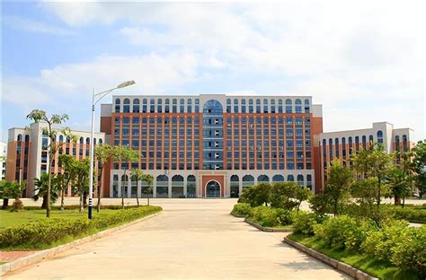 2023广西前十名的大专学校排名(广西公办专科学校实力一览) - 哔哩哔哩
