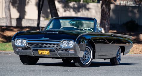 1962 Ford Thunderbird Blue