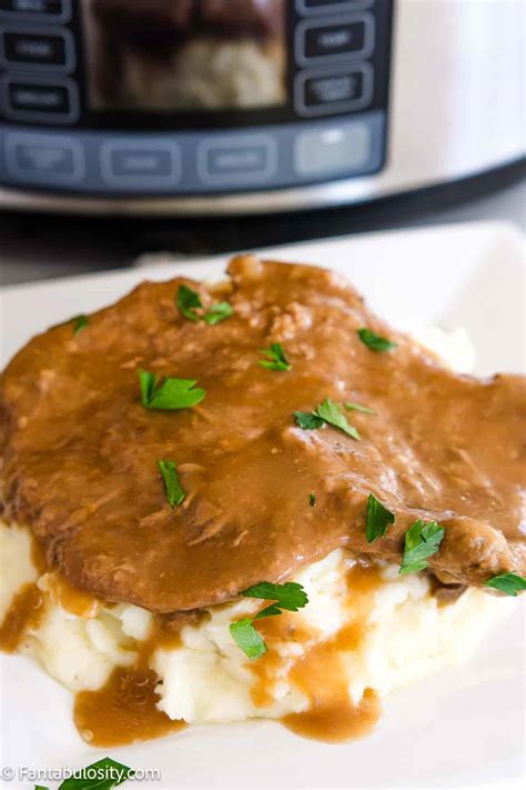 8 Easy Cube Steak Crock Pot Recipes - Simply Happenings