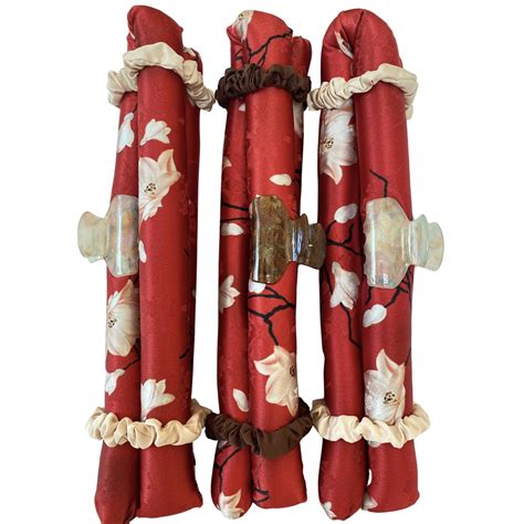 Silk-band in Vietnamese Red Flower (Limited Edition) – Bénésoie